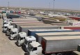 بلاتکلیفی ۱۰۰۰ تانکر حامل مواد سوختی در پشت مرز میرجاوه/ پاکستان رقبتی برای تخلیه کامیون‌ها ندارد