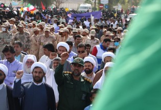 راهپیمایی یوم الله ۱۳ آبان در میرجاوه  
